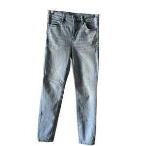 American Eagle Outfitters Light Blue Skinny Jeans